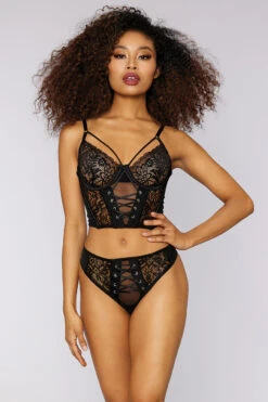 Dreamgirl Galloon Lace Underwire Bustier And Panty