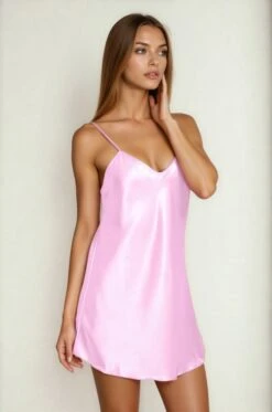 Simple Satin Chemise -3 Wish Sexy Shop SI Q LH115 pink front d319400a 7a83 4a81 a1c4 034f1a3e67aa