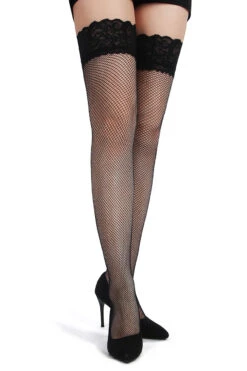 Plus Size Basic Net Stockings With Lace