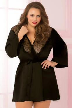 Plus Size Romantic Eyelash Lace Robe