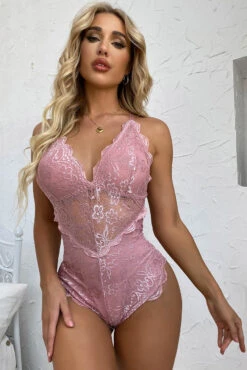 Sultry Scalloped Teddy -3 Wish Sexy Shop WF5 9534 light pink front